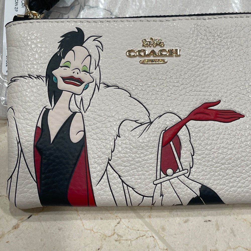 Brand New! Disney X Coach Cruella Corner zip wristlet
